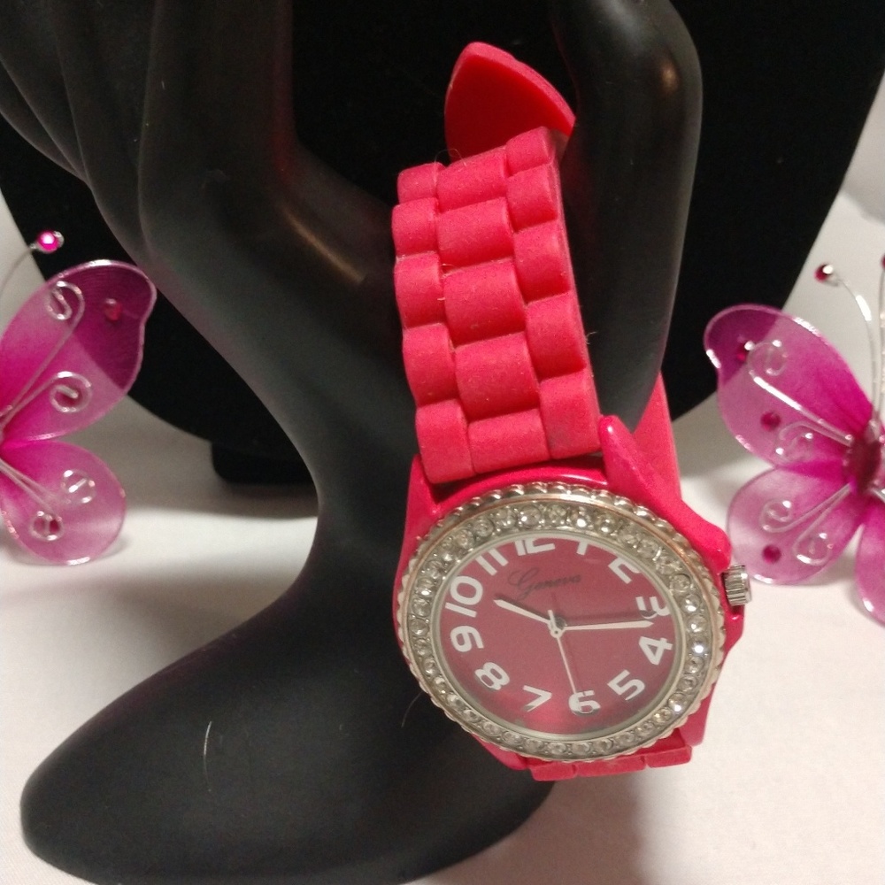 Geneva Watch - Picture 4 of 4